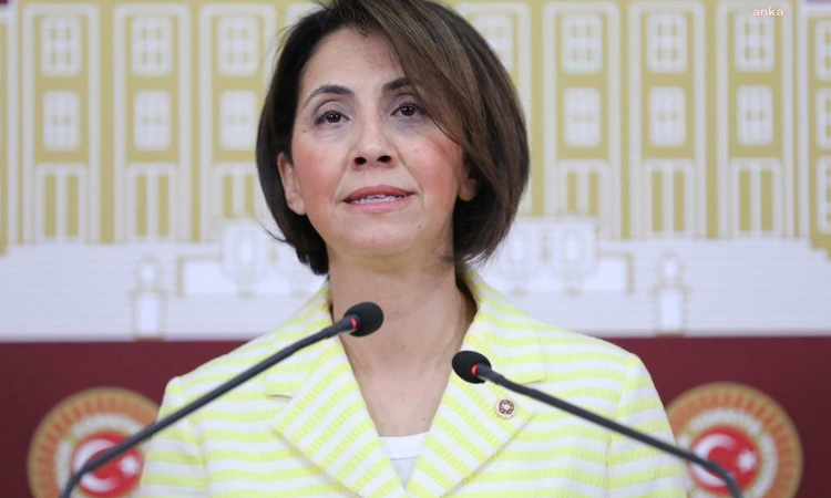 Sıcak Gündem: YENİ Partili Aylin Yaman, Ankara Gar katliamının 11. yılında adalet vurgusu yaptı | İşte Tüm Ayr