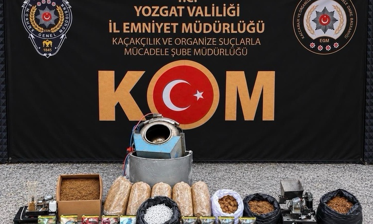 Sıcak Gündem: Yozgat'ta kaçak tütün operasyonunda 3 bin 500 makaron ve 50 kilo tütün bulundu