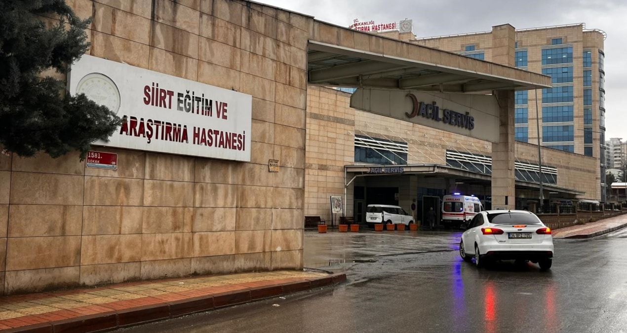 Ayrıntılar Netleşti: Siirt Şirvan'da şantiye kazası: Kamyon şoförü yaşamını yitirdi - En Son Haber ve Merak Ed