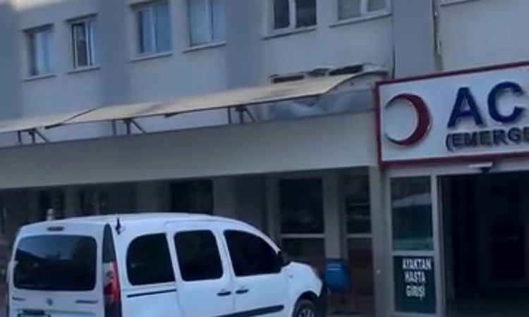 Kritik Açıklama: Siirt’te 16 yaşındaki çocuk kavgada ağır yaralandı - Son Dakika Haberleri: Gelişmeler Takip E
