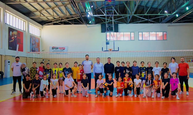 Son Gelişme: Silopi'de yaz spor kursları ilgi görüyor - Son Dakika - Son Dakika Bilgileri