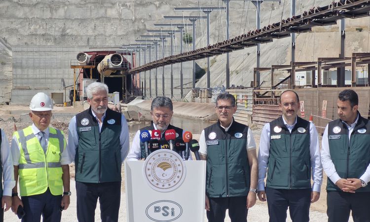 Sıcak Gündem: Silvan Projesi yıllık 43 milyar lira katkı sağlayacak - Son Dakika ve Merak Edilenler