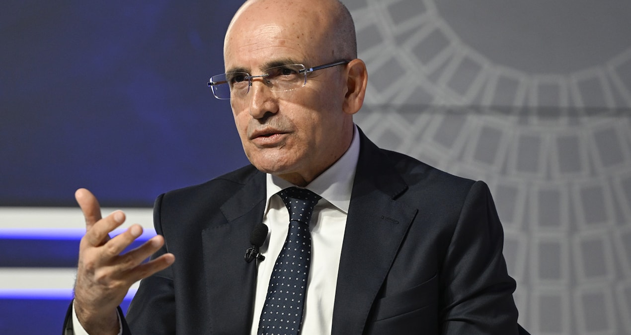 Şimşek: Küresel kopuş mümkün değil, yeni ticaret koridorları şart - Haberleri - Son Dakika Bilgileri