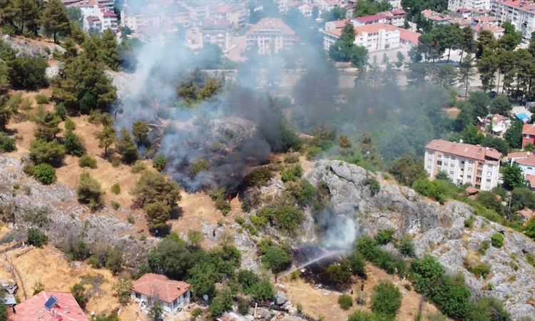 The cover fires on the outskirts of Boyabat Castle in Sinop were extinguished - Breaking News