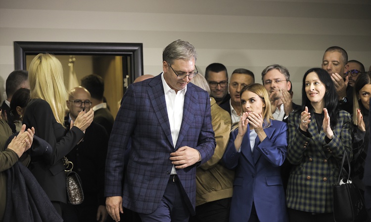 Sırbistan'da SNS adayı Vucic, erken seçimi Öğrenci Listesi'nin kazandığını tüm detaylarıyla paylaştı: Gelişmel
