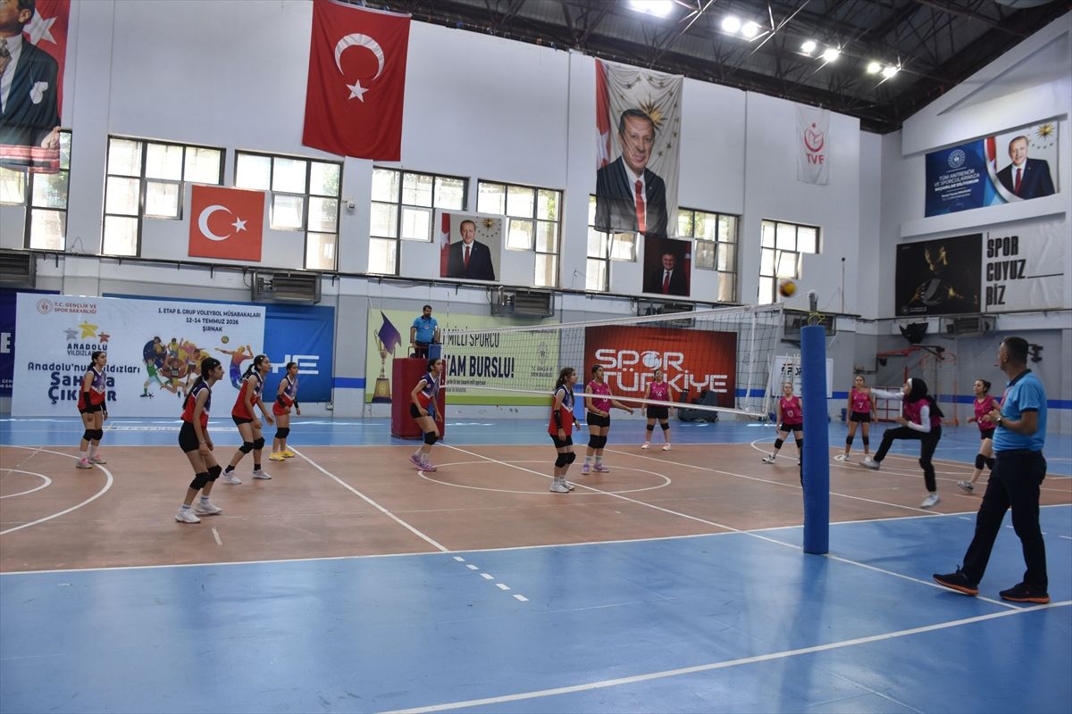 Son Gelişme: Şırnak'ta Anadolu Yıldızlar Ligi Voleybol Grup Müsabakaları sona erdi - Son Dakika