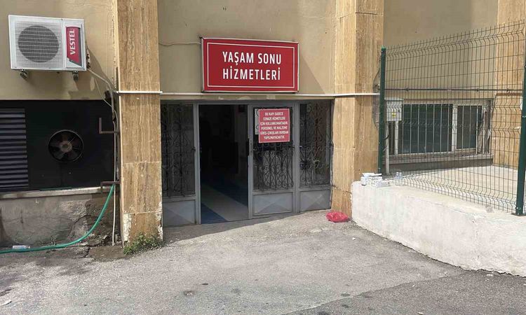 Kritik Açıklama: Sivas’ta kene yapışan adam vefat etti - Son Dakika Haberleri: Gelişmeler Takip Ediliyor