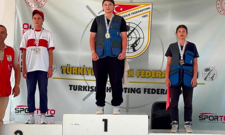 Shooters from Sivas returned with 2 medals - Last Minute