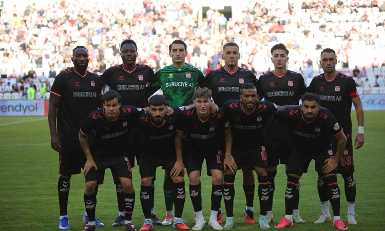 Sivasspor’da 4 oyuncu sakatlandı