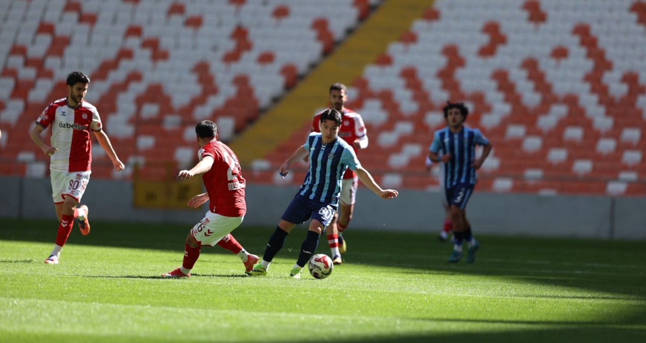 Ayrıntılar Netleşti: Sivasspor'a -40 puanlı takımdan çelme - Son Dakika Haberleri