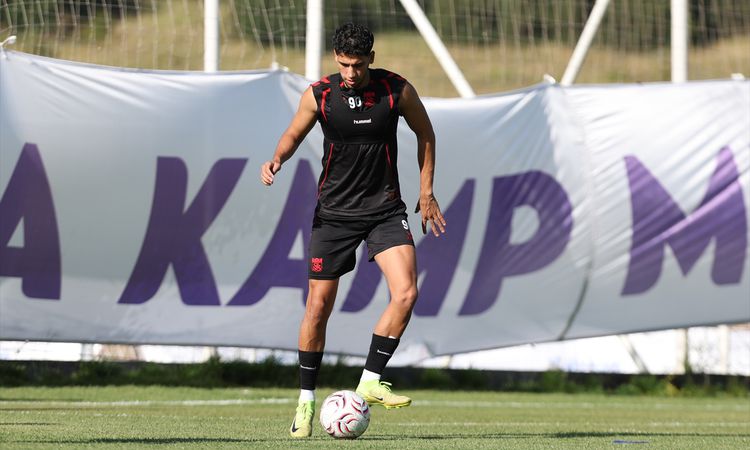 Son Gelişme: Sivasspor, yeni sezon hazırlıklarını sürdürdü - Haberleri: Gelişmeler Takip Ediliyor