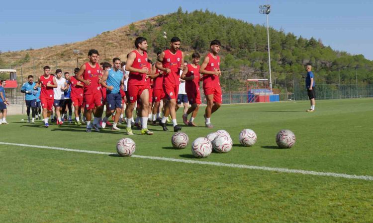 Söke 1970 Spor Kulübü haftayı çift mesaiyle tamamladı - Son Dakika Haberleri: Gelişmeler Takip Ediliyor