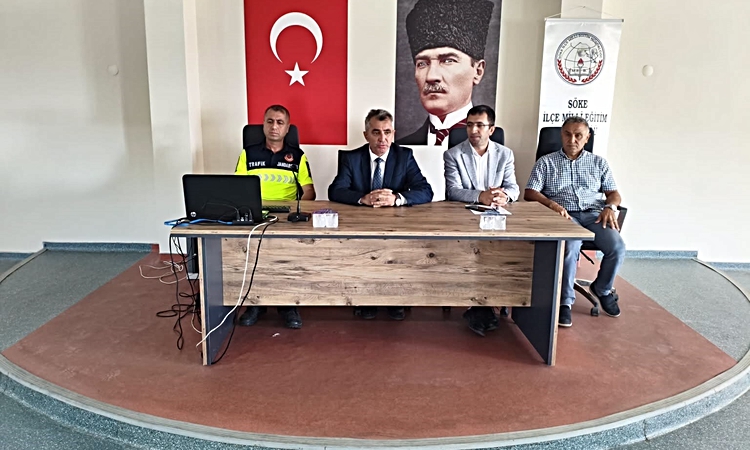 Söke'de servis şoförleri ve rehber personele öğrenci taşıma trafik eğitimi verildi: Gelişmeler Takip Ediliyor