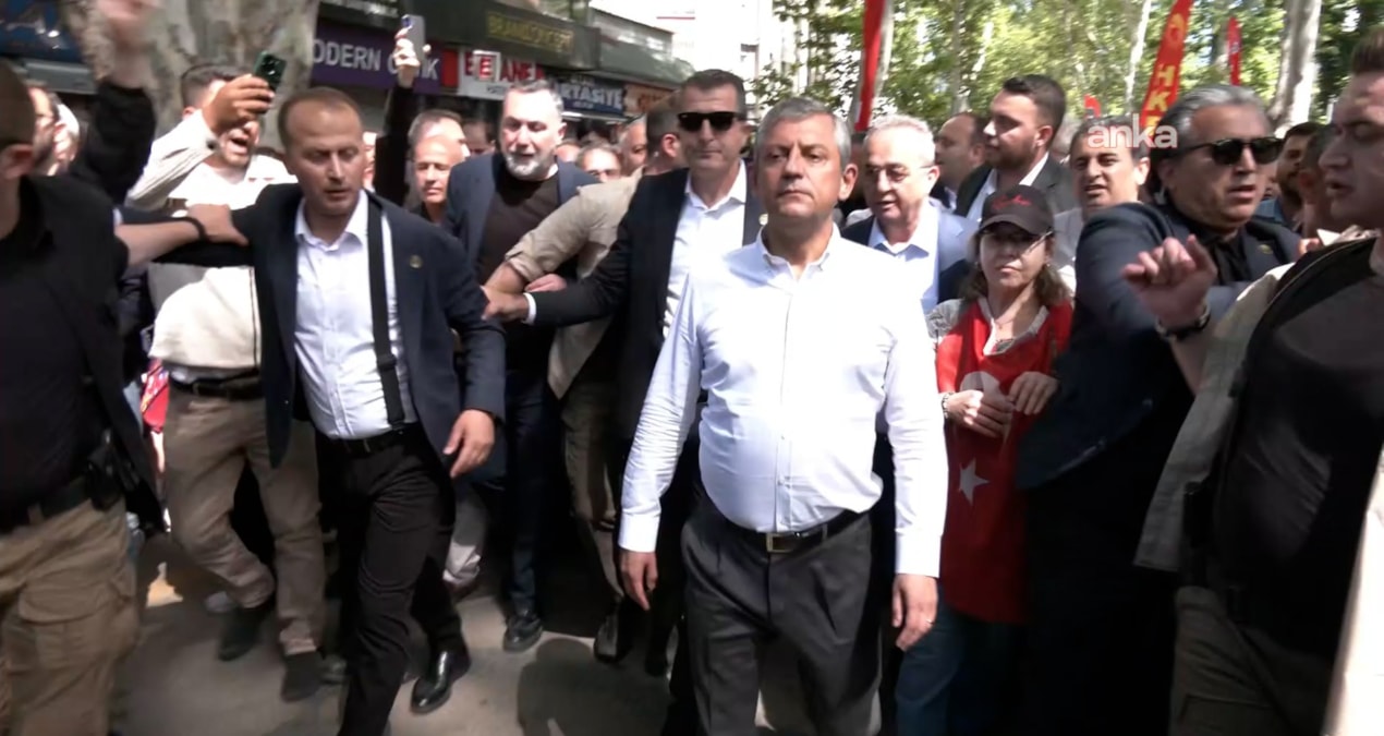 Sıcak Gündem: Son dakika... Özgür Özel Anıtkabir’e yürüdü.... Özel'den Kemal Kılıçdaroğlu'na jet yanıt - Son D