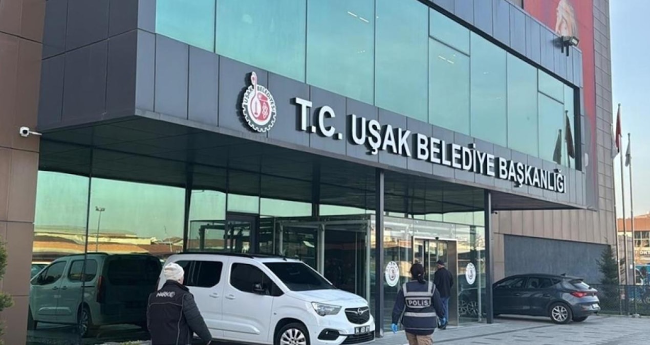 Son dakika... Uşak Belediyesi'ne operasyon! 16 kişi hakkında tutuklama kararı verildi - En Son Haber | İşte Tü