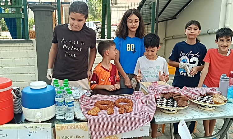 Son Gelişme: Adana'da çocuklardan orman yangınından zarar görenlere destek - Son Dakika Bilgileri