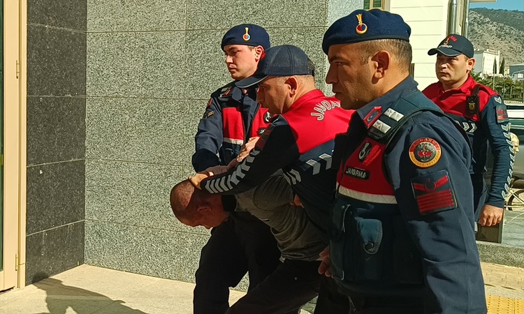Son Gelişme: Adana Kozan'da piknik yapan kadın pompalı tüfekle öldürüldü, şüpheli hakkında tutuklama kararı ve