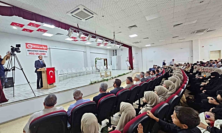 Son Gelişme: Adilcevaz’da ‘Hafızlık İcazet Merasimi’ yapıldı ve Merak Edilenler