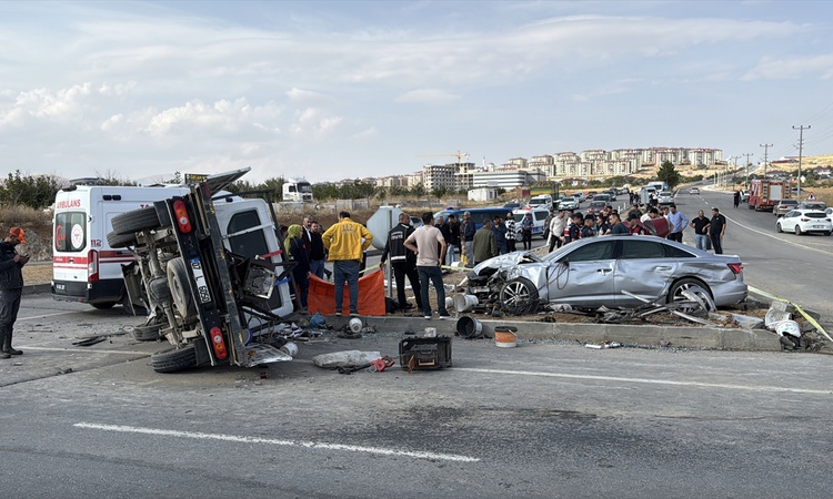 Son Gelişme: Afşin'de kazada 1 kişi öldü, MHP'li vekil Karakoç ile 6 kişi yaralandı - Son Dakika Bilgileri