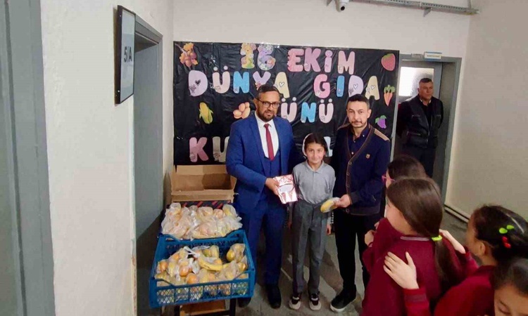 Son Gelişme: Afyonkarahisar'da Dünya Gıda Günü'nde öğrencilere gıda israfı anlatıldı - Son Dakika Bilgileri