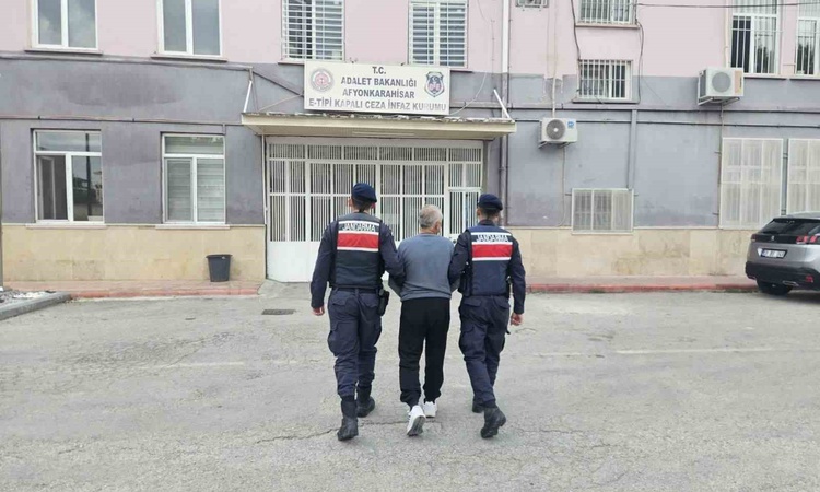 Son Gelişme: Afyonkarahisar İhsaniye'de aranan şahıs 19 yıl 4 ay 37 gün hapis cezasıyla hakkında tutuklama kar