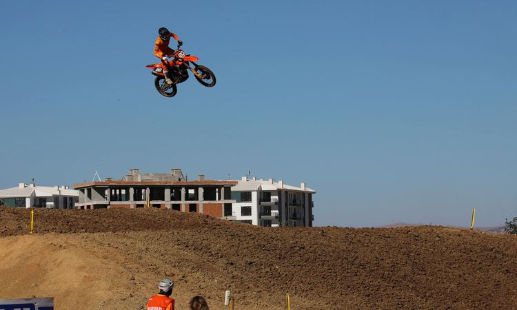 Son Gelişme: Afyonkarahisar'da MXGP Zirvesi: Jeffrey Herlings Şampiyonluğunu İlan Etti - Son Dakika Bilgileri