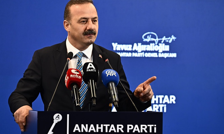 Son Gelişme: Ağıralioğlu, net uluslararası yatırım açığının 364,5 milyar dolar olduğunu söyledi: Gelişmeler Ta
