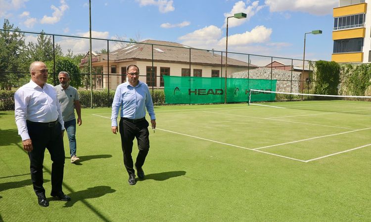 Son Gelişme: Ağrı'da Büyük Tenis Turnuvası Başlıyor ve Merak Edilenler