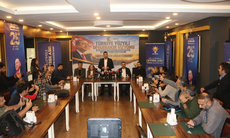 Son Gelişme: AK Parti Diyarbakır İl Başkanı Sümer, terörsüz sürece sahip çıkılmasını istedi | İşte Tüm Ayrıntı