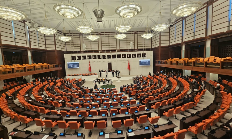Son Gelişme: AK Parti önergesiyle 17 Eylül 2026 öncesi iade talimatı verenler tasfiye kapsamına alındı - Son D
