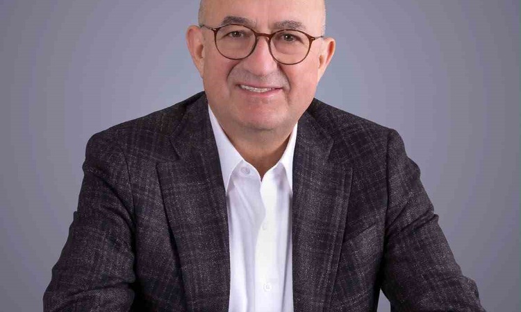 Son Gelişme: AK Partili Gider: "Bize düşen, geçmişin fedakarlıklarıyla övünmek kadar, o fedakarlıklara layık b