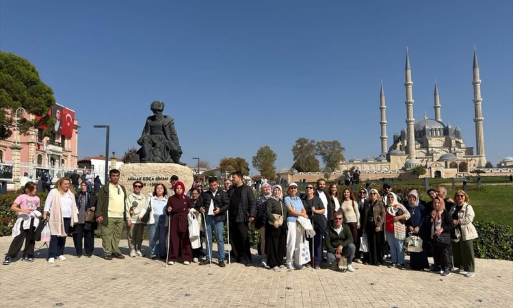 Son Gelişme: Anadoluyuz Biz Projesi ile İstanbul'dan gelen görme engelliler Edirne'yi gezdi - Son Dakika Bilgi