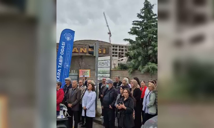 Son Gelişme: Ankara Onkoloji'nin Yıldırım Beyazıt'a devri hastane önünde protesto edildi