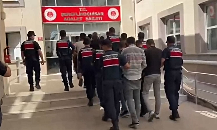 Son Gelişme: Ankara’da uyuşturucu ticareti operasyonu: 17 gözaltı ve Merak Edilenler