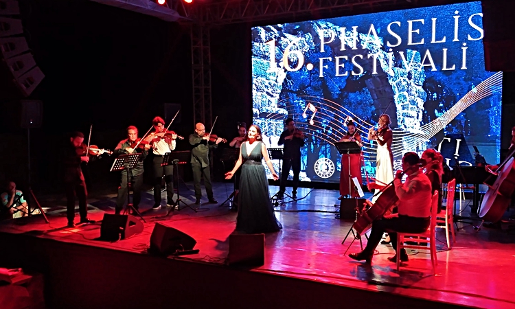 Son Gelişme: Antalya Kemer'de 16'ncı Phaselis Festivali, 2 bin 700 yıllık antik kentte resmen start aldı | İşt