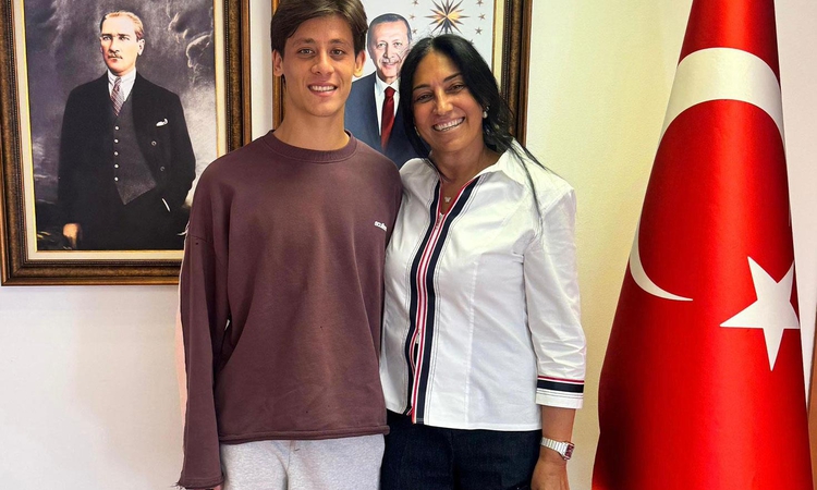 Son Gelişme: Arda Güler Büyükelçilikte ağırlandı! Paylaşılan mesaj gururlandırdı - Son Dakika Bilgileri