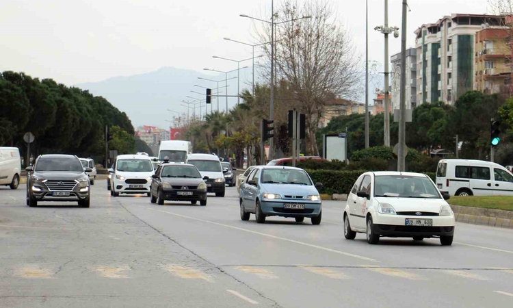 Son Gelişme: Aydın’da 10 yılda araç sayısı yüzde 72 arttı