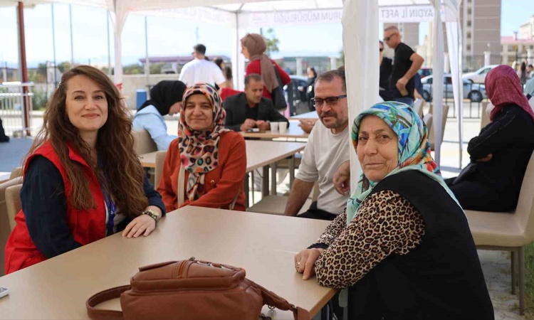 Son Gelişme: Aydın Gençlik Merkezi, üniversite öğrencilerini otogar ve yurtlarda karşıladı ve Merak Edilenler
