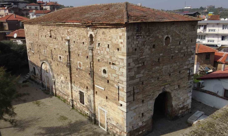 Son Gelişme: Aydın Germencik'te 166 yıllık Başmelek Kilisesi yok olmaya direniyor