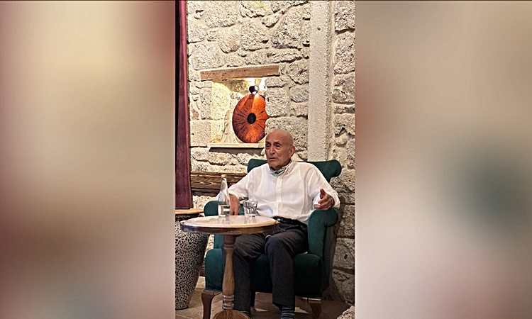 Son Gelişme: Aykut Mutlu'nun yaşam öyküsü kitaplaştırıldı, İzmir Alaçatı'da imza günü düzenlendi - Son Dakika