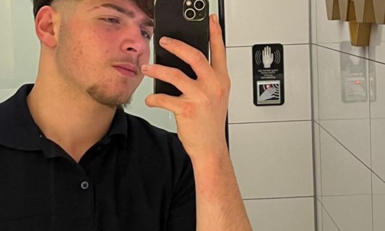 Son Gelişme: Bafra'da Otobüs Kazası: 17 Yaşındaki Oğuzhan Tural yaşamını yitirdi: Gelişmeler Takip Ediliyor