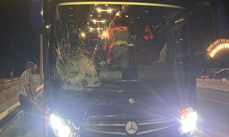 Son Gelişme: Bafra'da Tur Otobüsü 17 Yaşındaki Genci Ezdi: 1 Ölü: Gelişmeler Takip Ediliyor