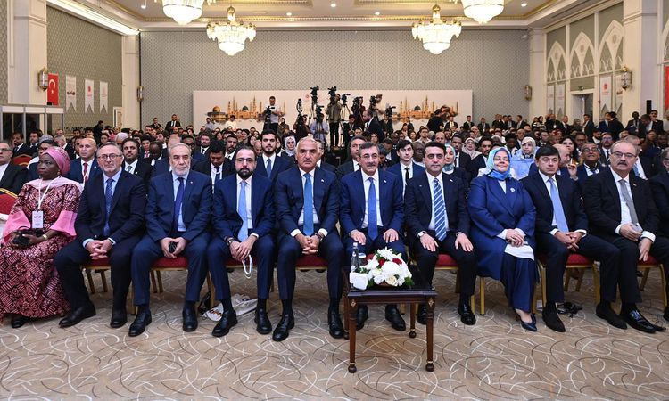 Son Gelişme: Bakan Ersoy'dan Gazze çağrısı: Müslüman Diasporaların Filistin mücadelesini dünyaya anlatmada kri