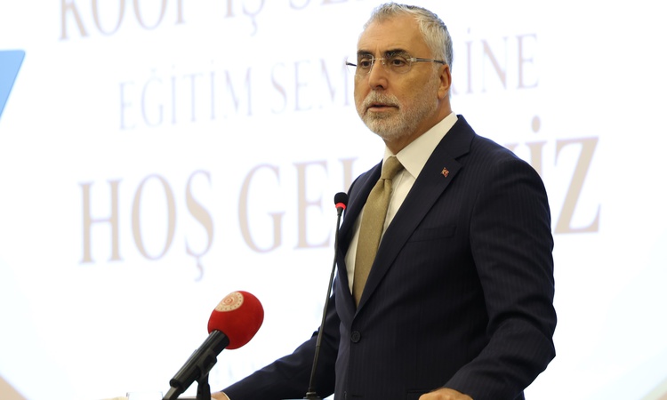 Son Gelişme: Bakan Işıkhan, 125 bini aşkın üyeli Koop-İş seminerinde işçilerle buluştu