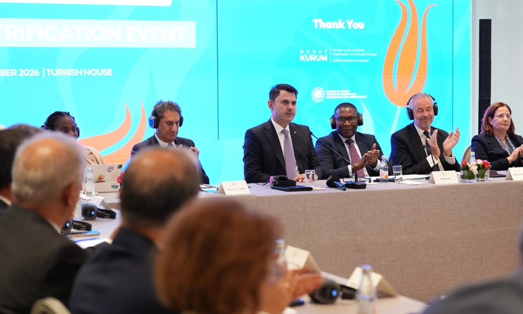 Son Gelişme: Bakan Kurum, 2035'te elektrifikasyonla emisyonları yüzde 20'ye yakın azaltmayı amaçlıyor