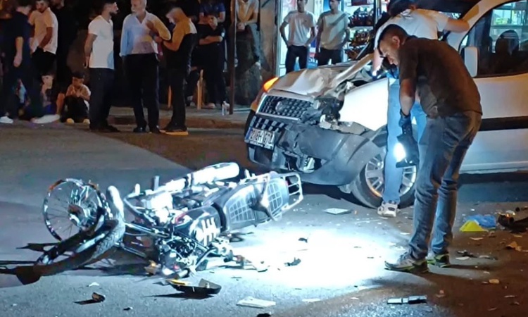 Son Gelişme: Batman’da hafif ticari araç ile motosiklet çarpıştı: 1 ölü