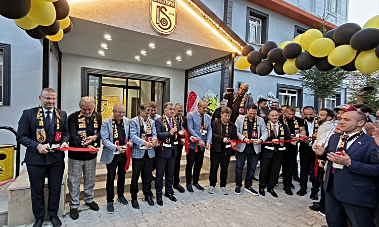 Son Gelişme: Bayburt'ta Kurban Yazoğlu Spor Tesisleri hizmete açıldı ve Merak Edilenler