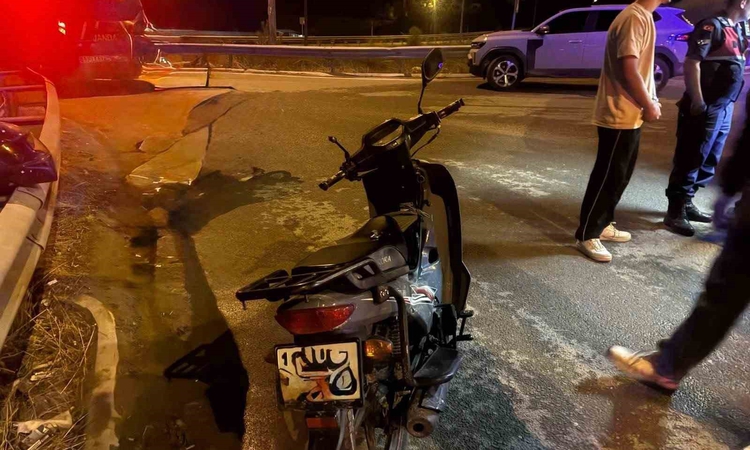 Son Gelişme: Bilecik Osmaneli'de dün gece motosiklet otomobile arkadan çarptı, 1 kişi yaralandı