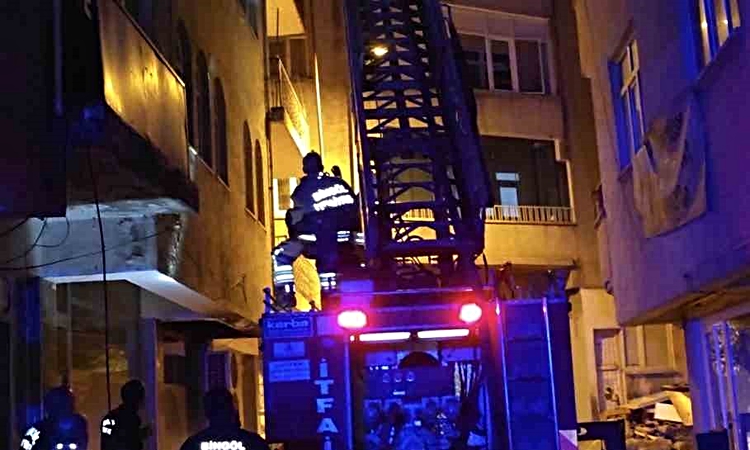 Son Gelişme: Bingöl’de baca yangını büyümeden söndürüldü