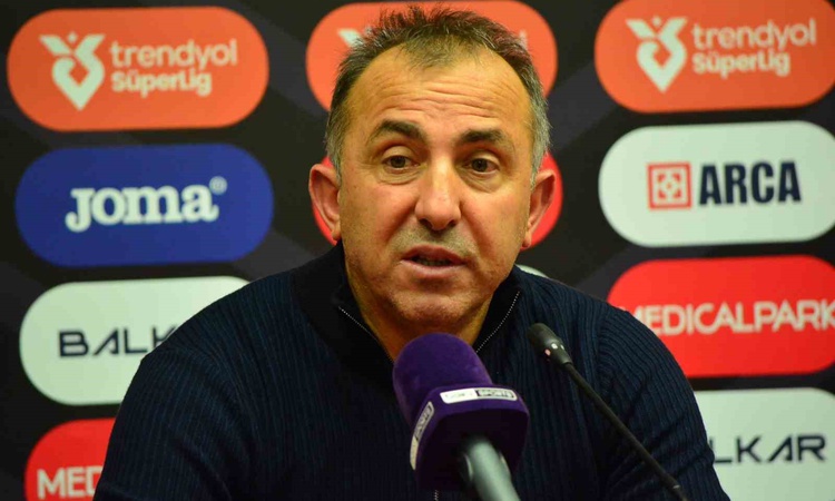 Son Gelişme: Çaykur Rizespor, Çorum FK'ya 2-1 yenildi; Uçar ilk deplasman puansızlığını anlattı | İşte Tüm Ayr